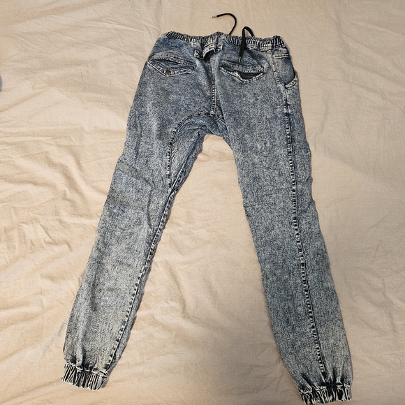 Ltd jean joggers - Picture 3 of 3